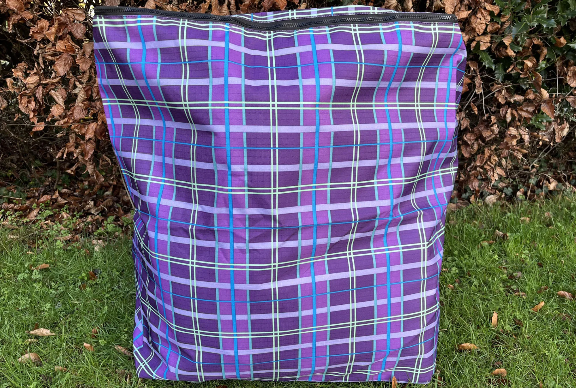 5 Rug Storage Bag - Image 10